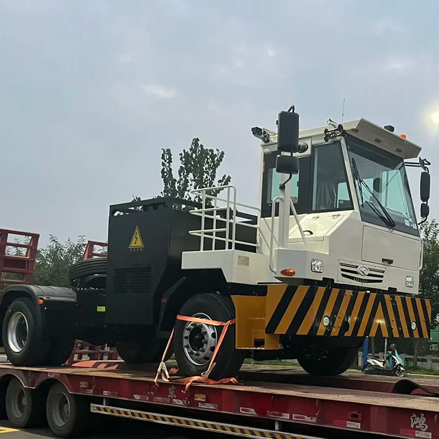 CMAC EV Trattore 4x2 Camion portuale a bassa velocità