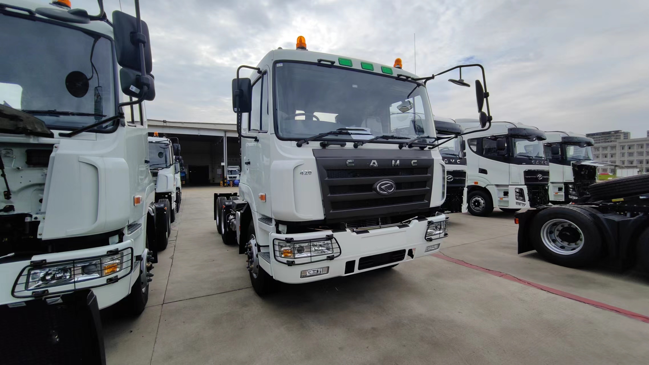 camion semi trattore