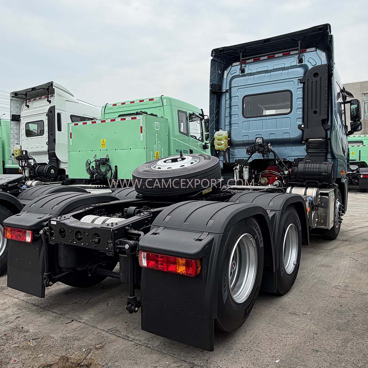 Trattore diesel grigio H9 6&times;46
