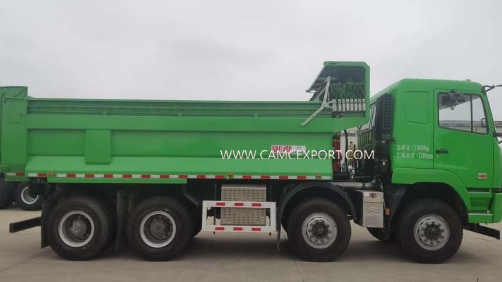华菱重卡日款8x4自卸车5_731_411